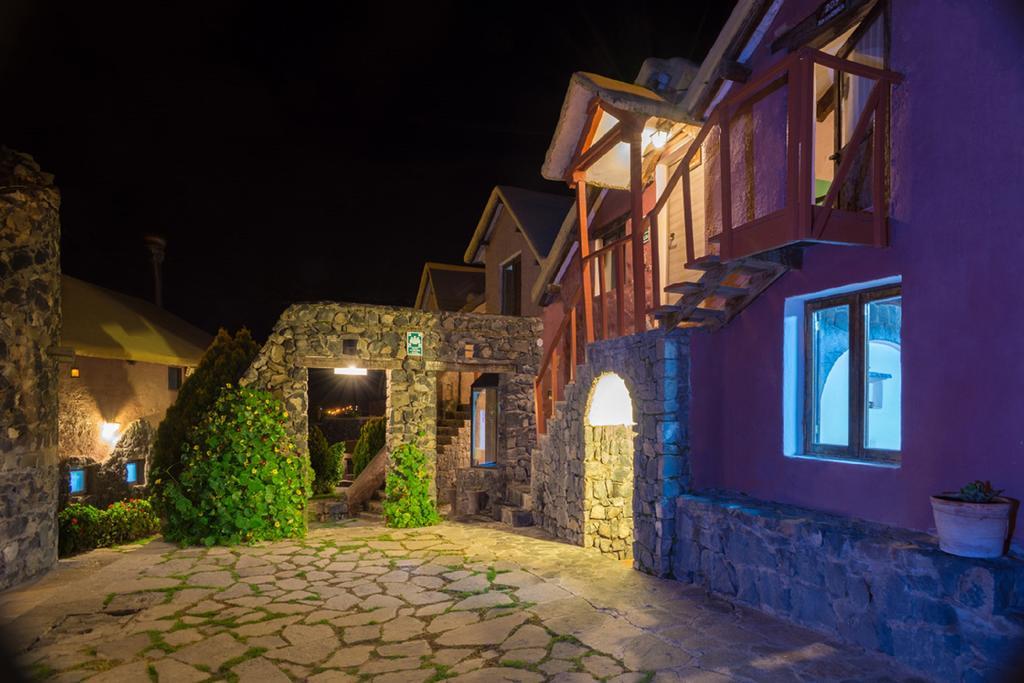 Pozo Del Cielo Hotel Chivay Luaran gambar